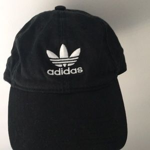 ADIDAS ORIGINALS Black hat